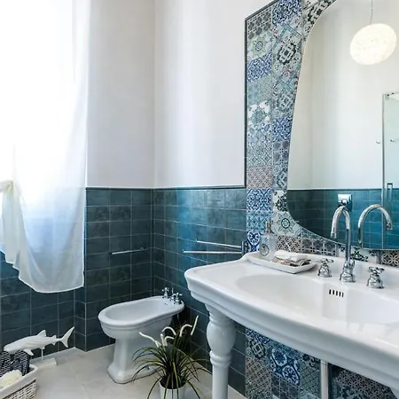 Sole Al Molino A Vento 8, Emma *